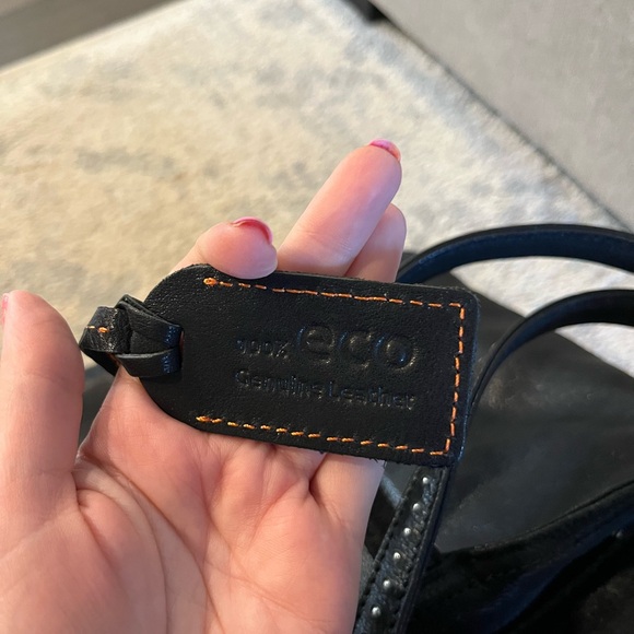 Black Leather Tote Bag - Picture 4 of 7